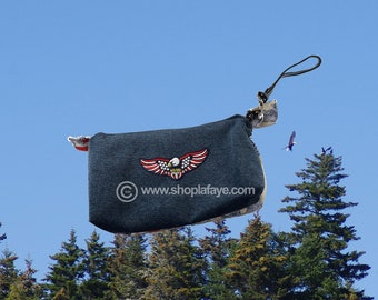 Bald Eagle Wristlet Purse - LaFaye Adventure Tote™