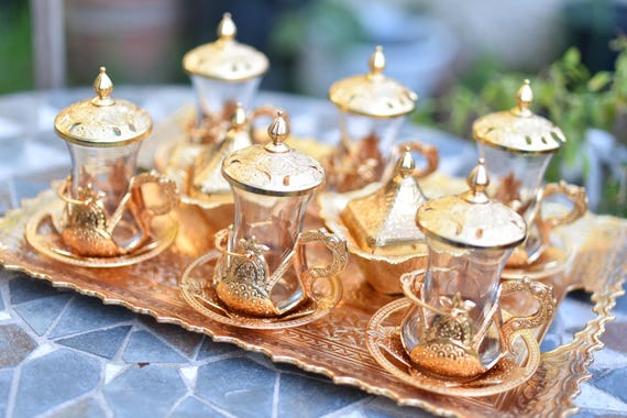 kyne Gold Ceramic Tray & Mug Set ONAIR Kyne Gold Ceramic Tray Mug