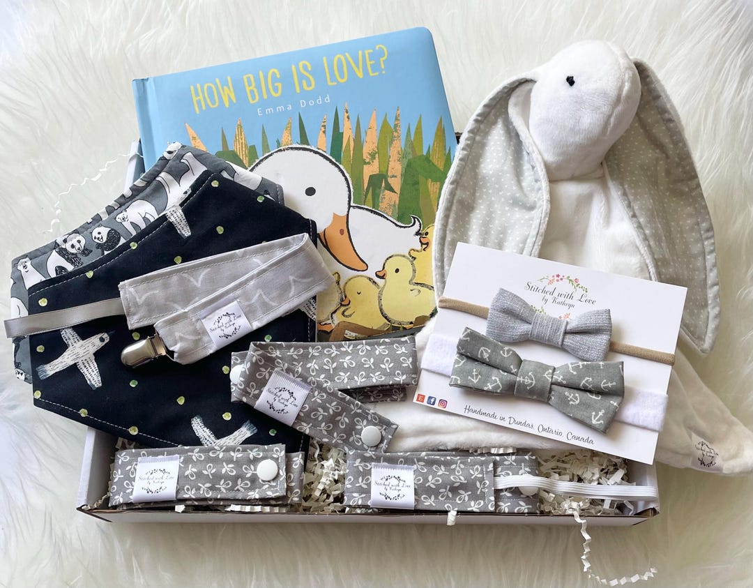 Gender Neutral Baby Gift Set Bouquet - Dot