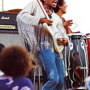 JIMI HENDRIX - Premium High Gloss Art Print Poster. (039P) (24”x36”)