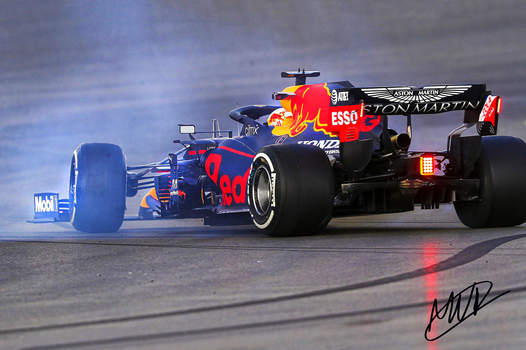 Red Bull Racing F1 With Pre-printed Max Verstappen Autograph