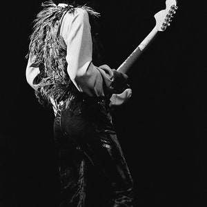 JIMI HENDRIX - Premium High Gloss Art Print Poster. (042P) (24”x36”)