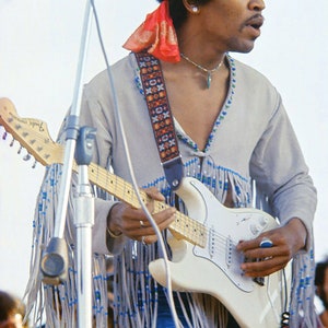 JIMI HENDRIX - Premium High Gloss Art Print Poster. (030P) (24”x36”)