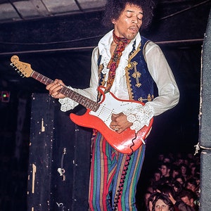 JIMI HENDRIX - Premium High Gloss Art Print Poster. (019P) (24”x36”)