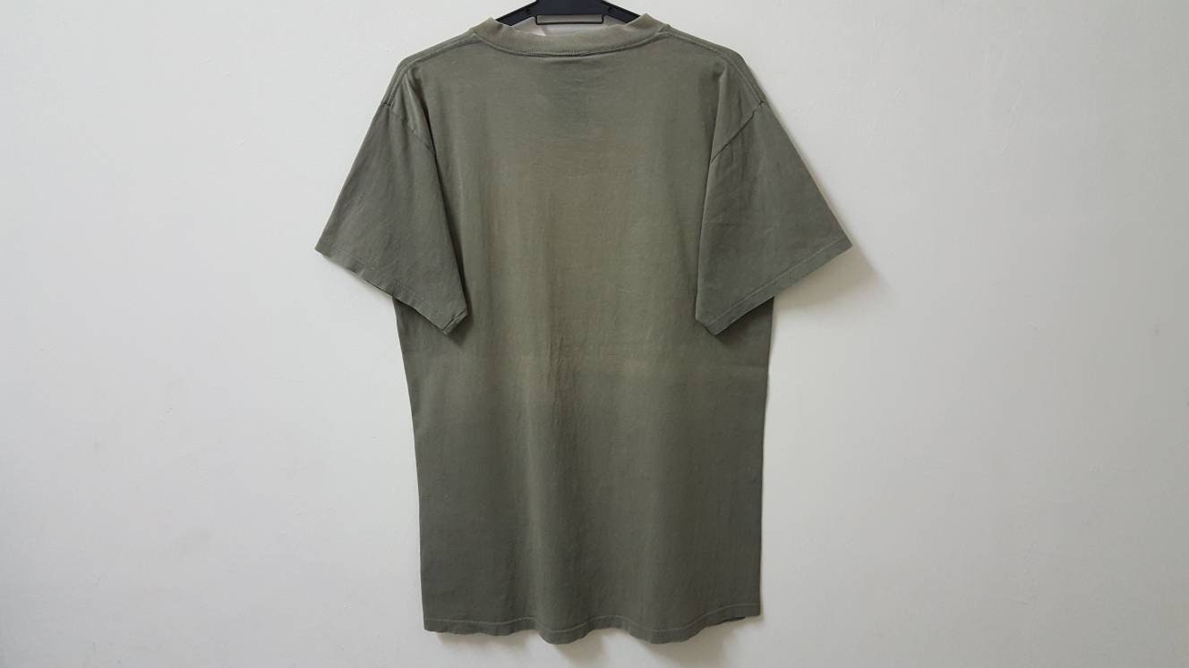 Vintage 90s ACME SKATEBOARD Og Jim Gray Distressed Skate Tee Vintage 90s ACME SKATEBOARD Og Jim Gray Distressed Skate Tee