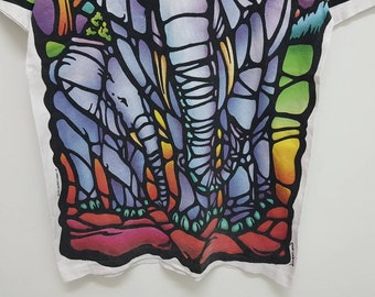 Vintage 90s 1993 LIQUID BLUE Art T-shirt Elephant by NICHOLSON 