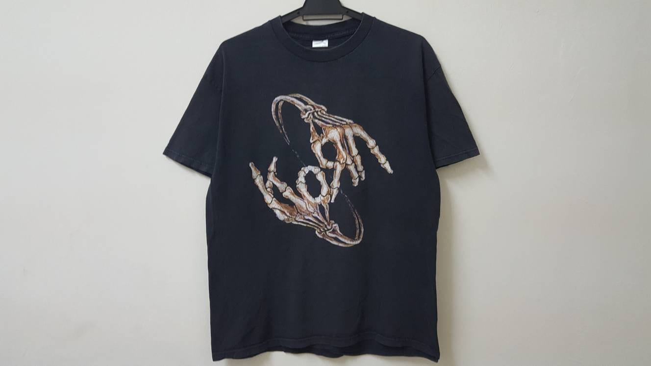 Vintage 00s KORN Skeleton Hands Design by Mc Mahan Rare T Shirt