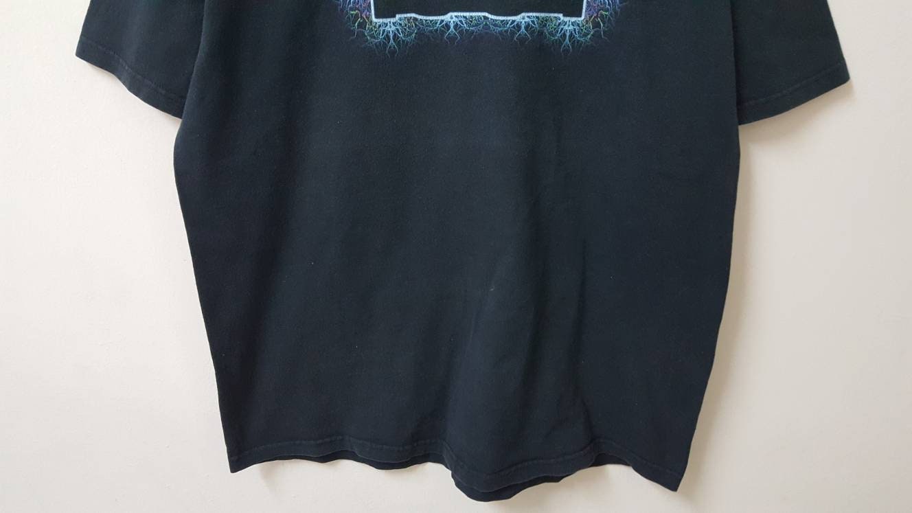 Vintage 00s TOOL Progressive Metal Rock Band T Shirt