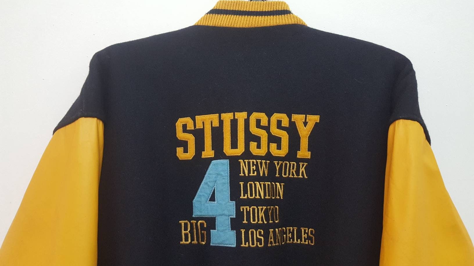 Vintage 90s 1997/1998 STUSSY Big 4 New York London Tokyo Los Vintage 90s 1997/1998 STUSSY Big 4 New York London Tokyo Los