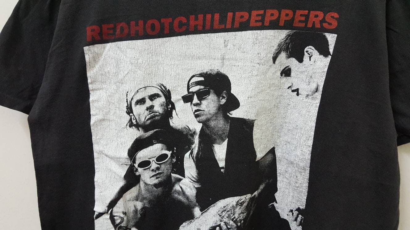 Vintage 90s RED HOT CHILI Peppers Line up Suck My Kiss Era Funk