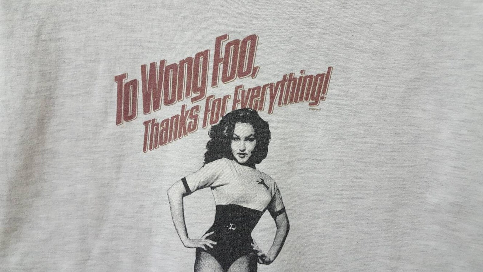 A Wong Foo Merci Pour Tout Vintage années 90 1995 à WONG FOO merci pour tout julie newmar | Etsy