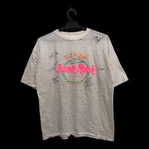 Vintage 90s 1990 PAUL REVERE and the RAIDERS junk rock tour promo tee band hand signature garage rock proto punk psychedelic pop rock n roll