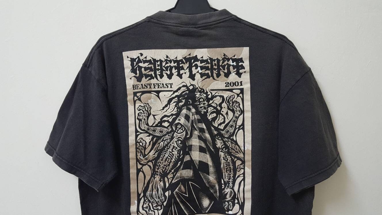 Vintage 00s 2001 BEAST FEAST Heavy Metal Festival T Shirt Made in