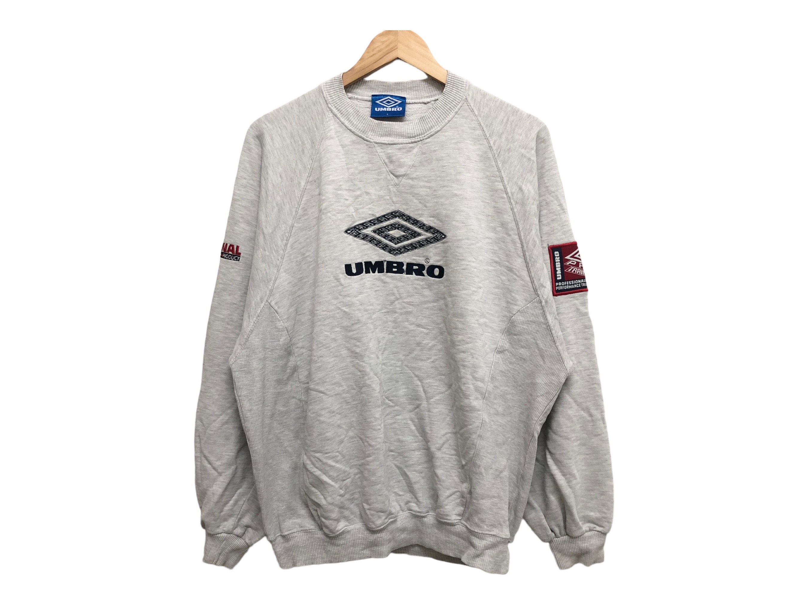 Vintage 90s UMBRO PRO TRAINING Embroidered Logo Beauty Distressed Vintage 90s UMBRO PRO TRAINING Embroidered Logo Beauty Distressed