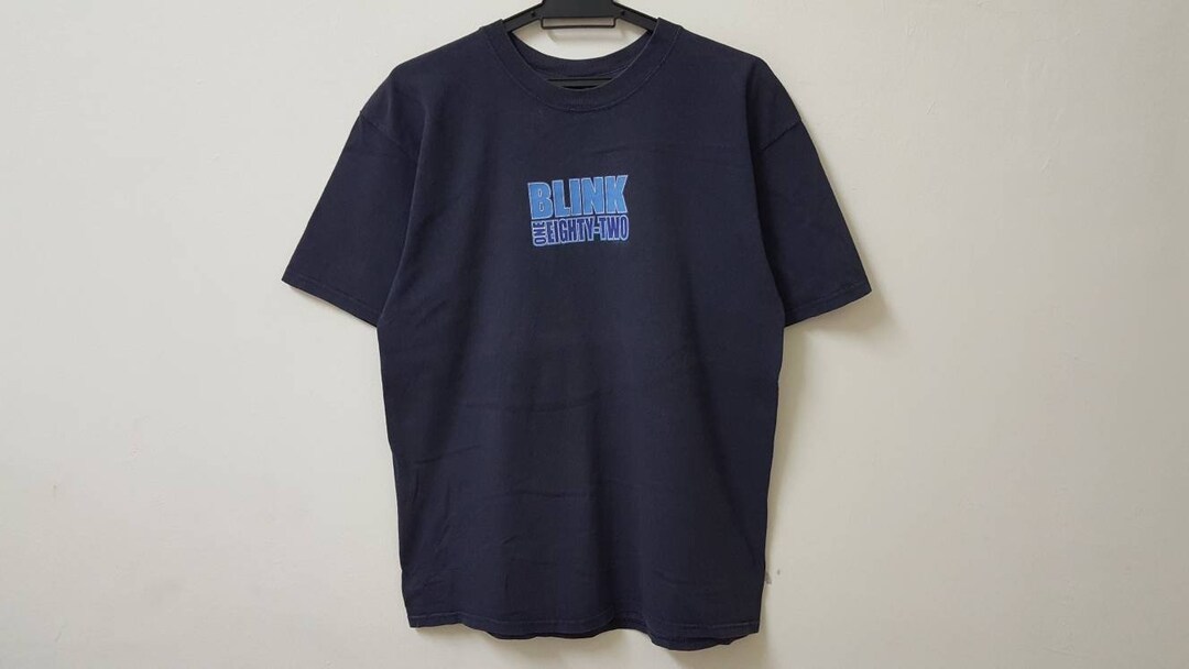 ▽TAKA Original▽ Monologuist - all the small things t shirt BLINK 182 UNTITLED WORLD TOUR SHIRT 2004 VINTAGE Mens Size