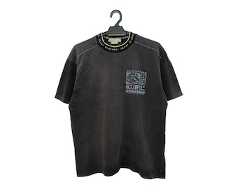 Vintage anni '90, tavole da surf RIP CURL, abbigliamento da spiaggia, stile surf skate, motivo tribale, collo raro, design completo con logo, cucitura singola, prodotto in Australia