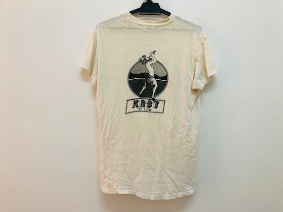 【Rest & Recreation】RR LOGO SQUARE NECK T-SHIRT Rest & Recreation】RR LOGO SQUARE NECK T-SHIRT (Rest