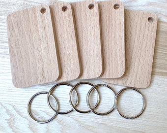 10 Beech Key fob/Tag Blanks, hand made from the finest quality Beech , includes quality nickel split rings for pyrography,crafts,painting