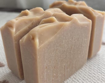 Coco Dulce - Jabón Vegano / Jabón Artesanal / Jabón de Proceso en Frío / Jabón Hecho a Mano / Jabón Vegano / Jabón Artesanal / Jabón Exfoliante en Pastilla