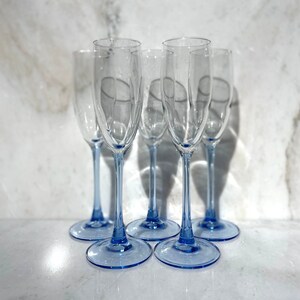 Cristal D'Arques-Durand - Azur Pale Blue - Champagne Flutes - Blown Glass - Made in France - 8 3/4" Tall - Set of 5
