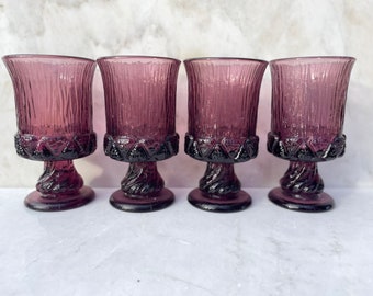 Vintage Fostoria Sorrento plum and Purple colored small wine glasses/goblets - 5” tall - set of 4