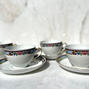 Victoria China - Flat Cup and Saucer Set - Made in Czechoslovak - Pattern Blue Lattice  (VIT141) - Set of 4