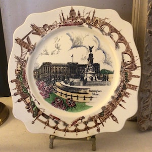 Wilkinson Burslem Buckingham Palace Souvenir Plate There’ll Always Be An England