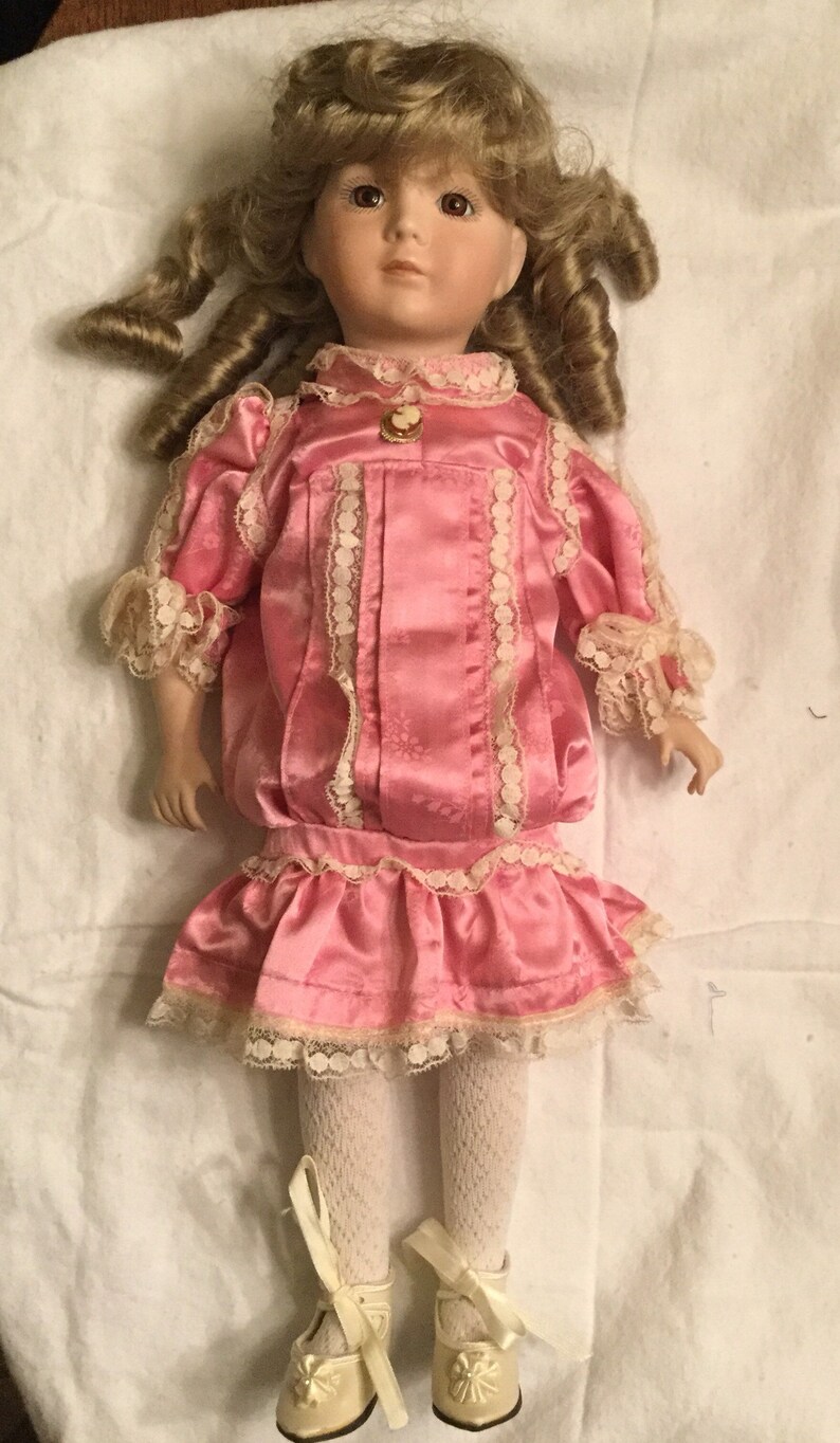 Vintage Bisque Porcelain Doll BD1 Byron 1982 Etsy