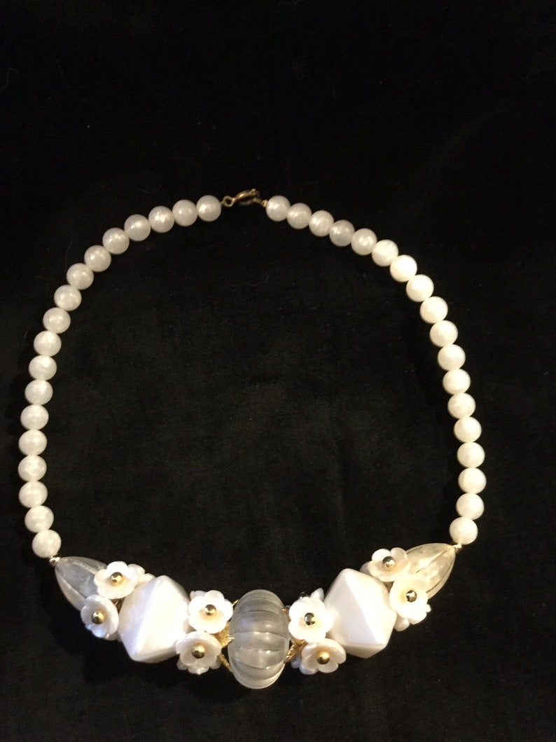 Vintage White and Gold Lucite and Glass Bead Choker Necklace 1940s