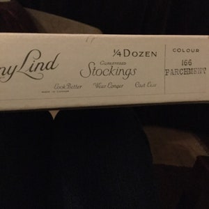 Vintage Jenny Lind Ladies Hosiery Stockings Box image 5