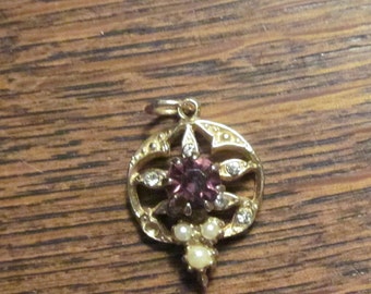 Costume Jewellery Pendant