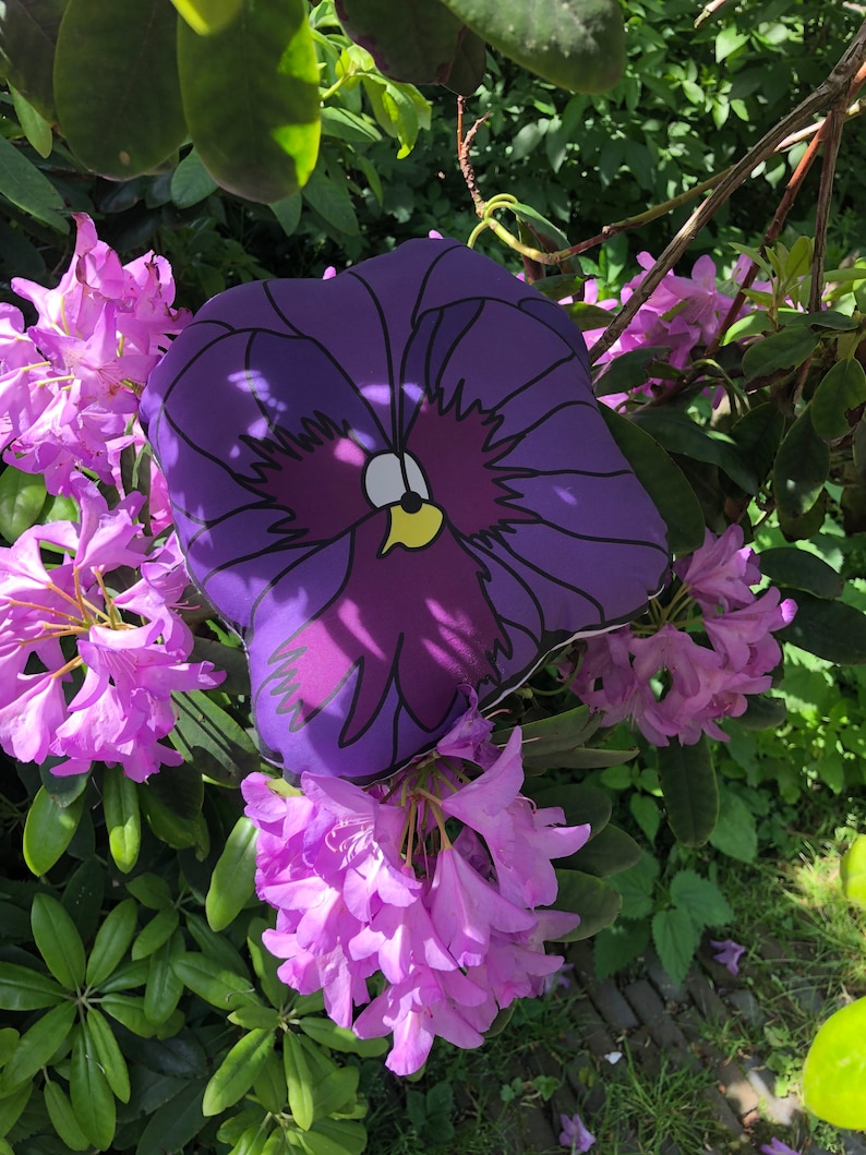 Shaped cushions PANSY FLOWERS Purple