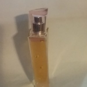 Avon Dreamlife Eau De Parfum Spray - 50 ML