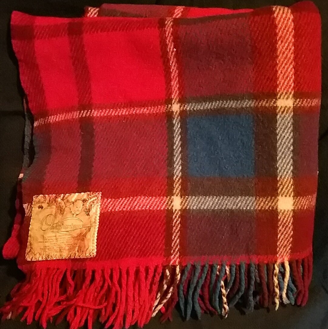 Onkaparinga Multi Coloured Pure New Wool Rug/blanket 155 CM X 145 CM