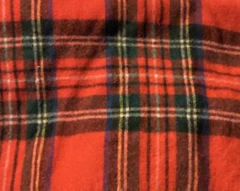 Travel Mate Multi Coloured Checked Wool/Nylon/Polyester Blanket - 150 CM X 145 CM