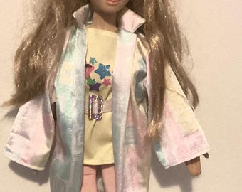 Mattel 1986 Hot Looks  Bendable Fashion Doll - 45 CM X 15 CM