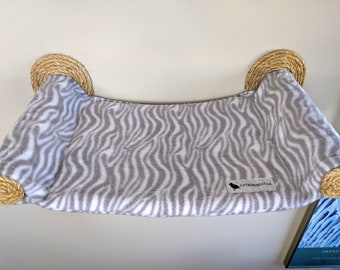Hamac pour chat, arbre à chat, lit confortable pour chat - Cadeau unique pour les amoureux des chats, étagère murale pour chat, perchoir, hamac s'adapte à toutes les décorations - Rayures tigrées grises