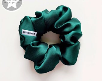 Emerald Satin Silk Scrunchie / Green Satin Silk Scrunchie / Pine Sleep Satin Scrunchie / Luxe Silk Sleep Scrunchie / Satin Scarf Scrunchie