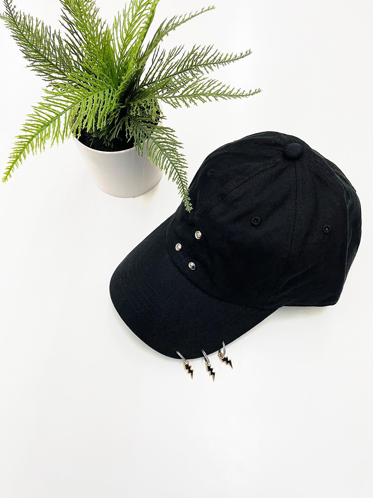Bts suga hat with rings deals