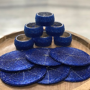 Set di sottobicchieri e anelli per tovaglioli con perline fatti a mano, regalo decorativo per inaugurazione della casa, accessori eleganti per apparecchiare la tavola, decorazioni per la tavola, rotondi, blu reale