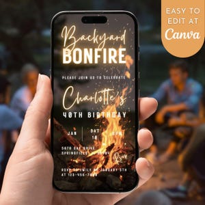 Könnte beinhalten: Eine digitale Einladung zu einer 40. Geburtstagsfeier mit Lagerfeuer-Thema. Die Einladung zeigt ein Foto eines Lagerfeuers mit Flammen und Holzscheiten. Der Text auf der Einladung lautet: "Backyard Bonfire", "Bitte feiern Sie mit uns Charlotte's 40. Geburtstag", "Jan 10 Sa 18 Uhr", "5678 Oak Drive Springfield, 62704", "RSVP an Emily bis zum 5. Januar unter 123-456-7890".