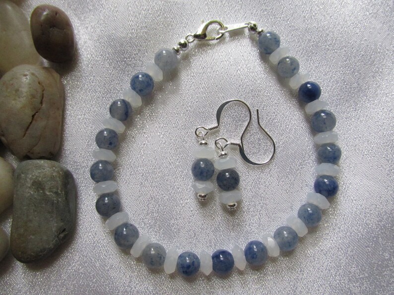 Dumortierite and Chalcedony Bracelet and Earrings