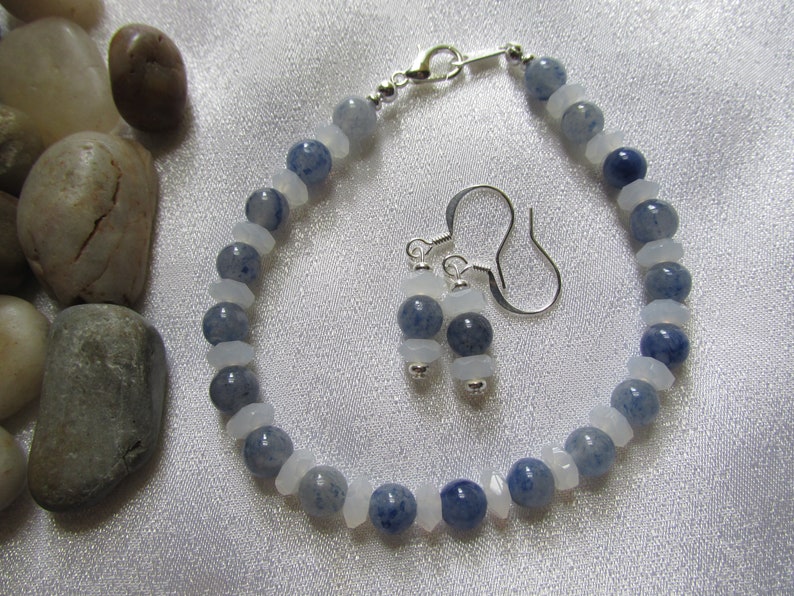 Dumortierite and Chalcedony Bracelet and Earrings