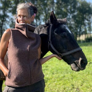 WOOLISTIC GILET - hochwertige Walkweste mit Taucherkapuze oder hohem Kragen aus Wollwalk pur oder gefüttert mit Merinowalk, edel & kuschelig