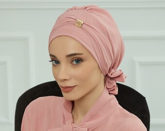 Turban Instantané Turbans légers avec écharpe Aerobin avec bel accessoire doré pour femme, Design élégant et élégant, HT-95