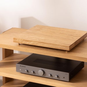 Oak Audio Isolation Platform for HiFi & Turntables – High-Quality Vibration Control with Brass or Chrome Spikes – Solid Hardwood Design