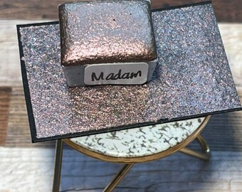 Madam - Handgefertigte Aquarell Malpfannen - Metallic Aquarell - Glitzer Aquarellfarbe - Kalligraphie