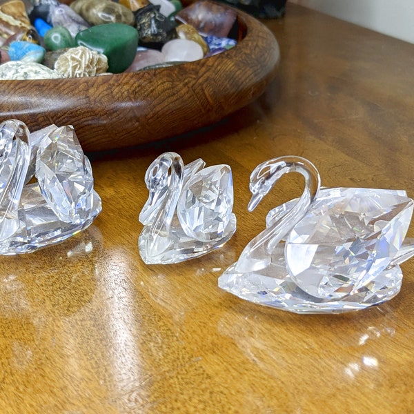 Collection de 3 vintage à la retraite Swarovski Crystal Swan Beauties of the Lake Figurines [2 grandes & 1 petite], Cadeau pour elle, Rare Home Decor