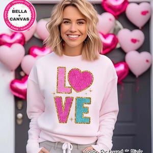 Suéter LOVE con parche de chenilla sintética, sudadera con capucha "Be Mine", camisa "Conversation Hearts", sudadera XOXO, regalo de San Valentín para ella, sudadera de San Valentín