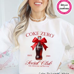 Kokette Coke Zero Sweatshirt Rote Schleife Coke Zero Shirt Coke Social Club T-Shirt Trendy Soda T-Shirt Spaß Coke Liebhaber Geschenk für sie Süßer Coke Zero Hoodie